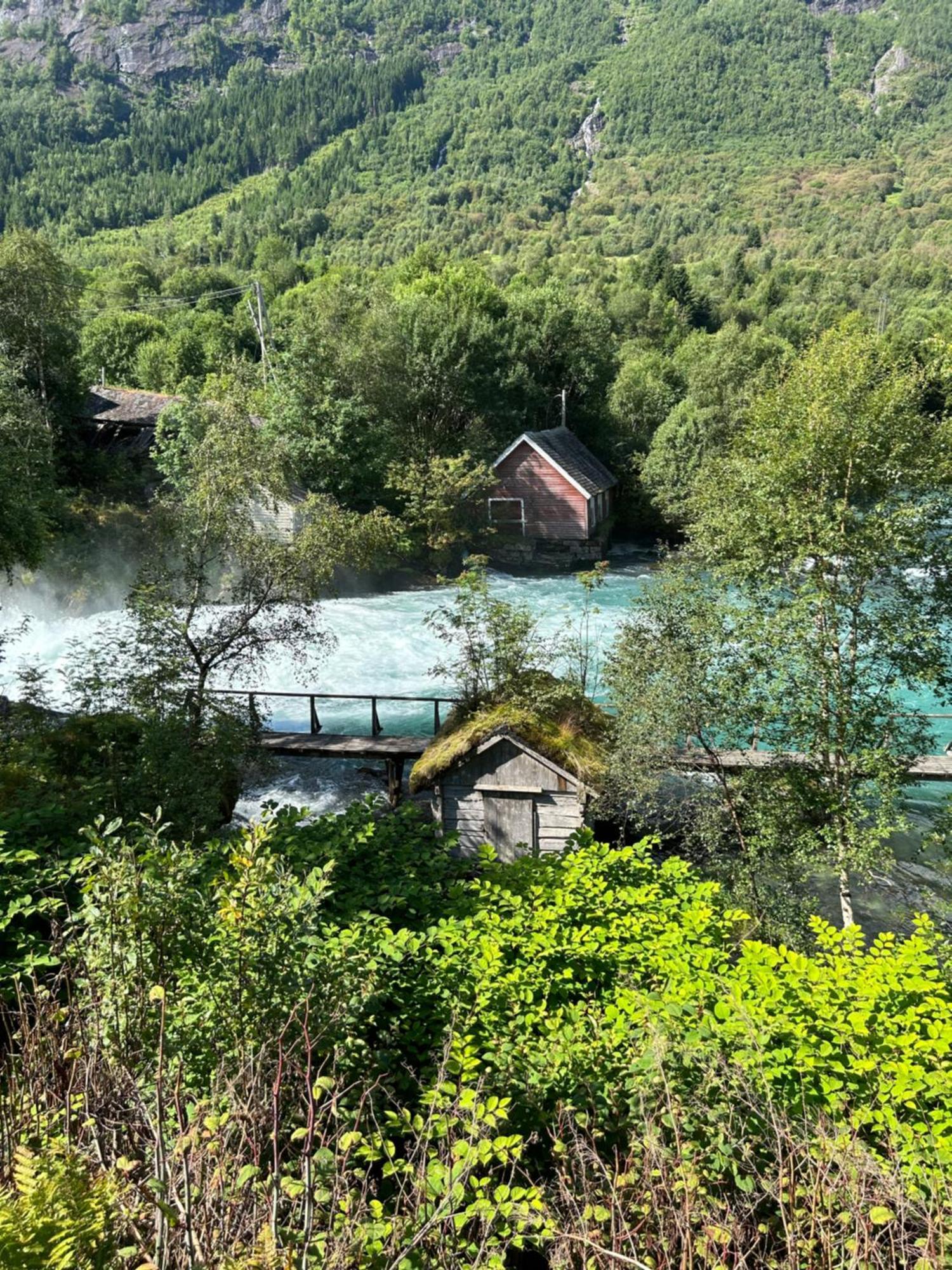 Naustvoll Villa โอลเดน ภายนอก รูปภาพ